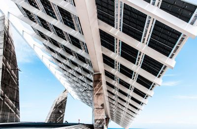 Solar panel, La Verneda, Barcelona – Architekturfotografie Silas Koch